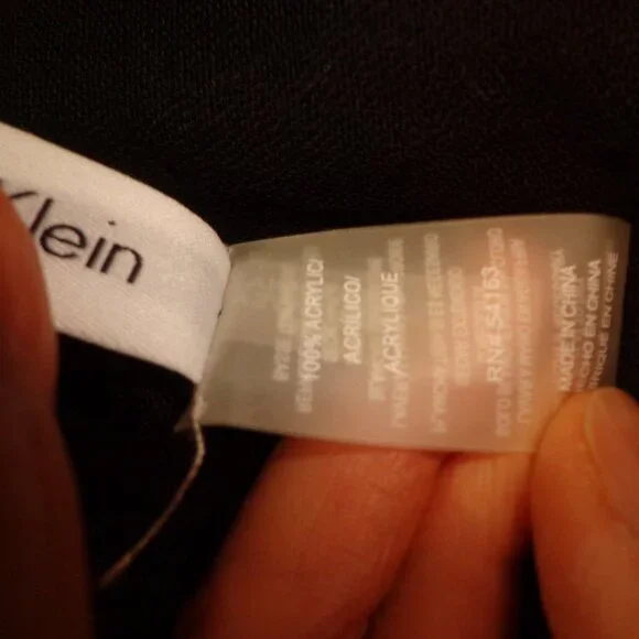 NWOT Calvin Klein Shawl Scarf Wrap Black Fringe - Picture 8 of 10